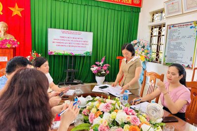 HỘI NGHỊ LẤY PHIẾU TÍN NHIỆM BỔ NHIỆM LẠI CHỨC DANH HIỆU TRƯỞNG CHO ĐỒNG CHÍ PHẠM THỊ XOAN