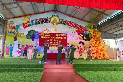 TRƯỜNG MẦM NON GIAO CHÂU TỔ CHỨC CHƯƠNG TRÌNH TRẢI NGHIỆM “BÉ LÀM LÍNH CỨU HỎA NHÍ – THỰC HÀNH PHÒNG CHỐNG ĐUỐI NƯỚC”
